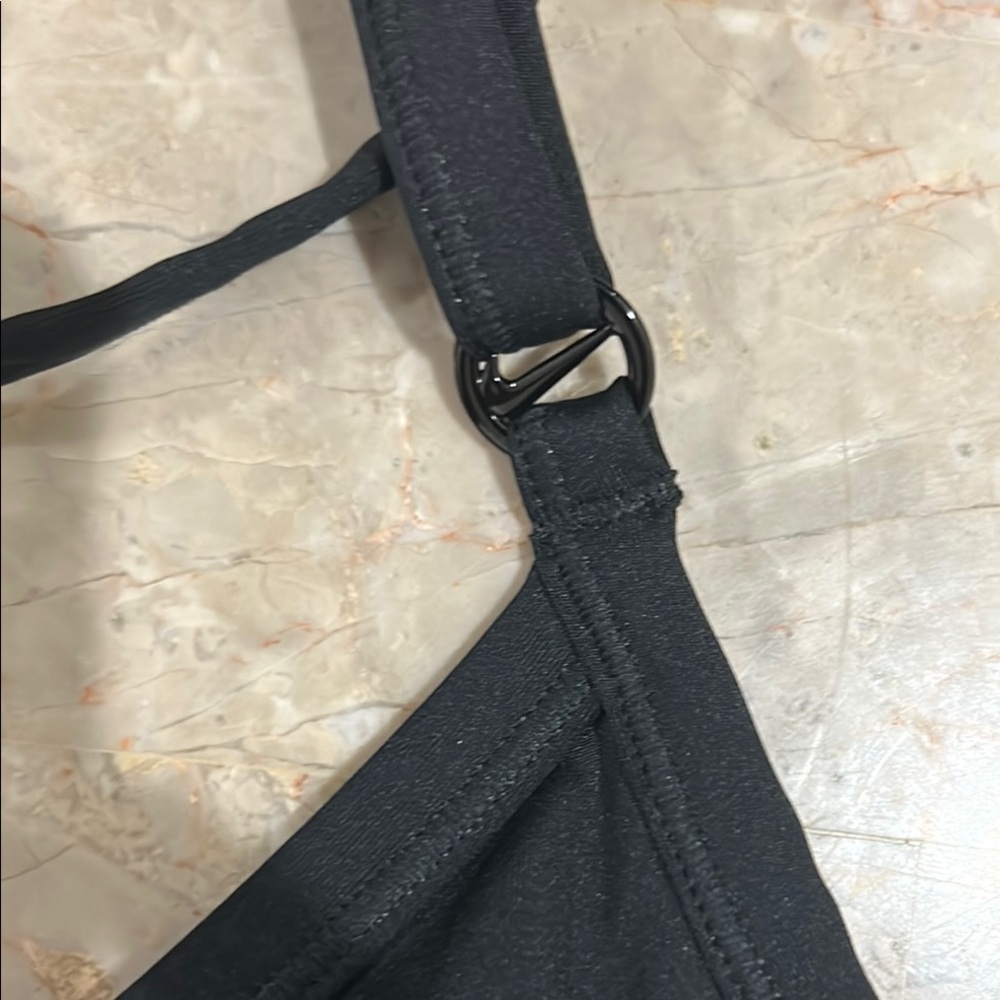 NWT Nike Women's Black Sports Bra size XL - Picture 3 of 6